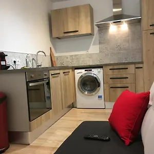 Hyper Centre, Proche Gare, Entrée Indépendante Appartement